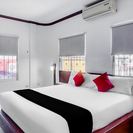 Monte Salerno Hotel & Suites Montemorelos Ngoại thất bức ảnh